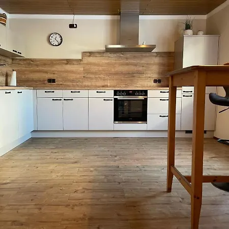 Janne Μονσάου