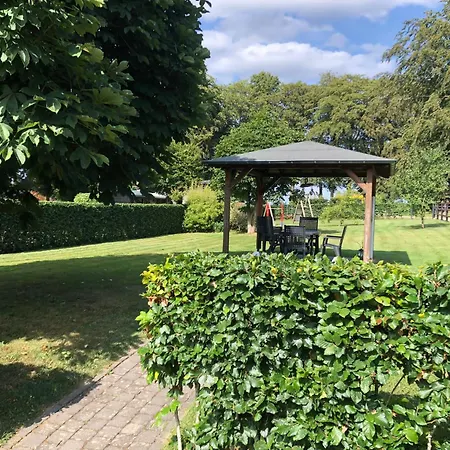 Janne Μονσάου